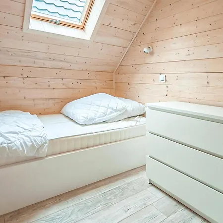 Gorgeous In With Kitchen